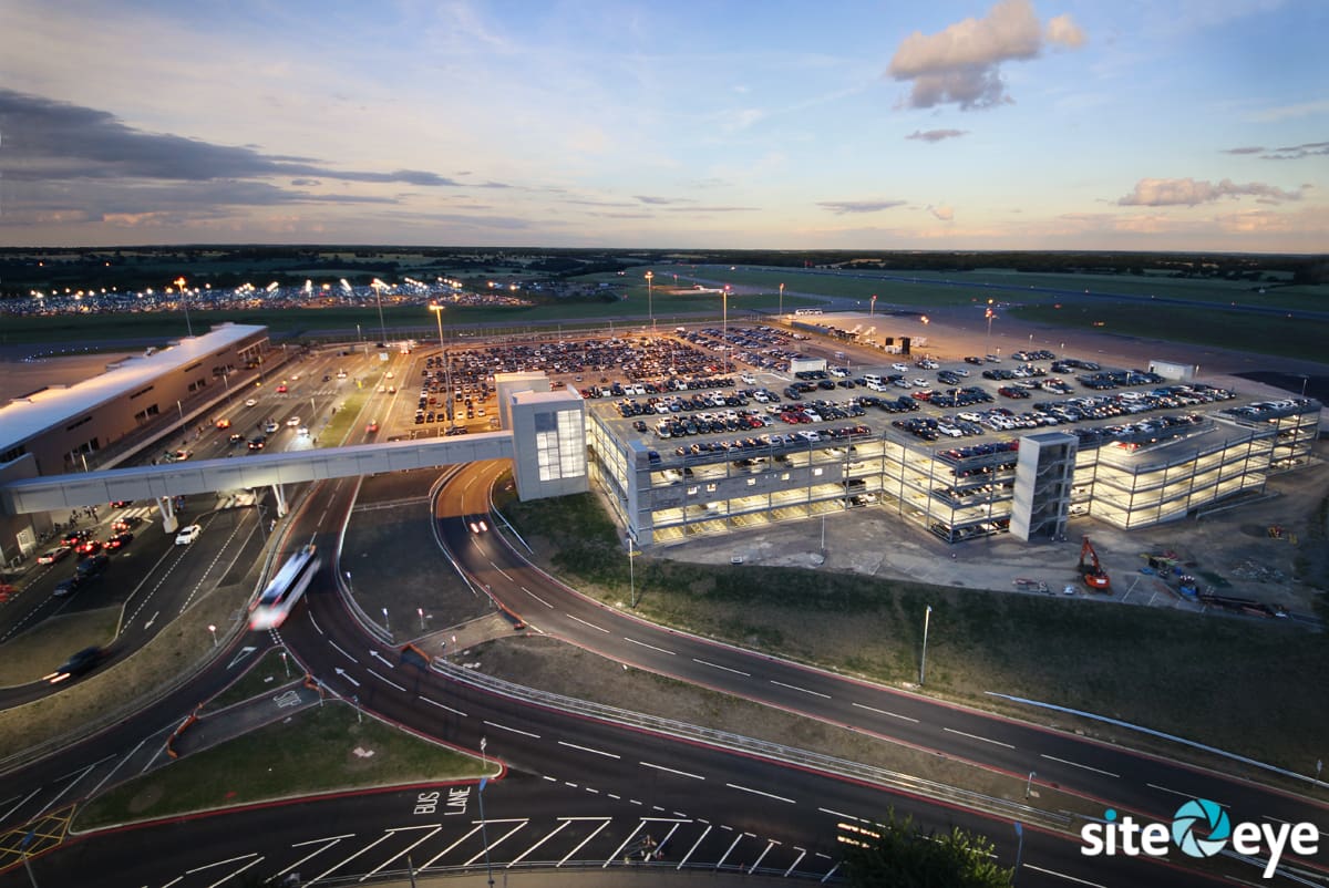 image007.jpg@01D4D42C.20F8E8E0 copy Luton Airport time-lapse image