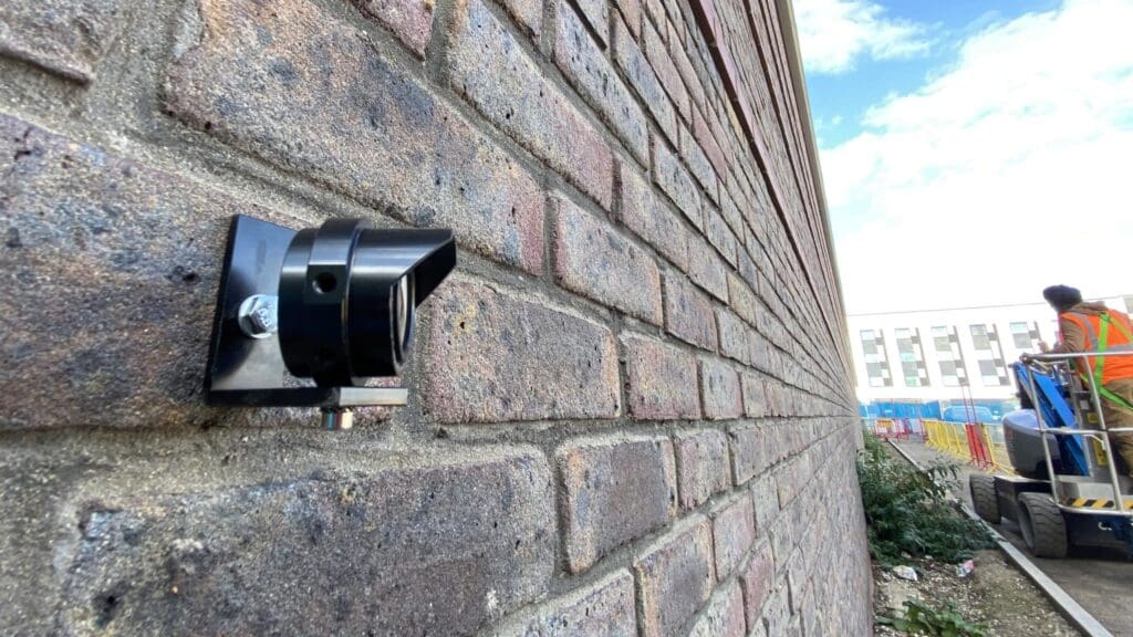Structural monitoring equipment